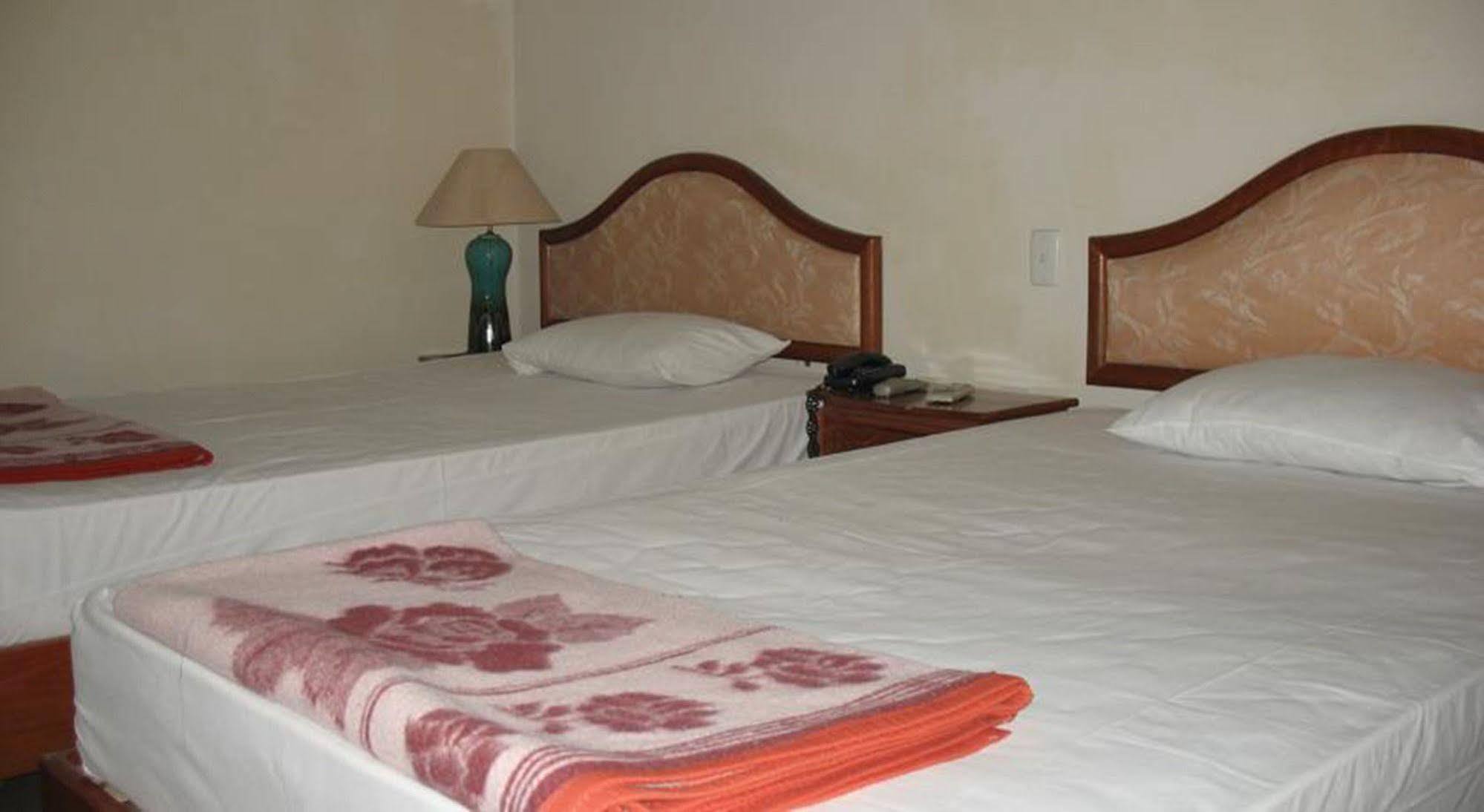 Ngu Binh Hue Hotel Eksteriør bilde