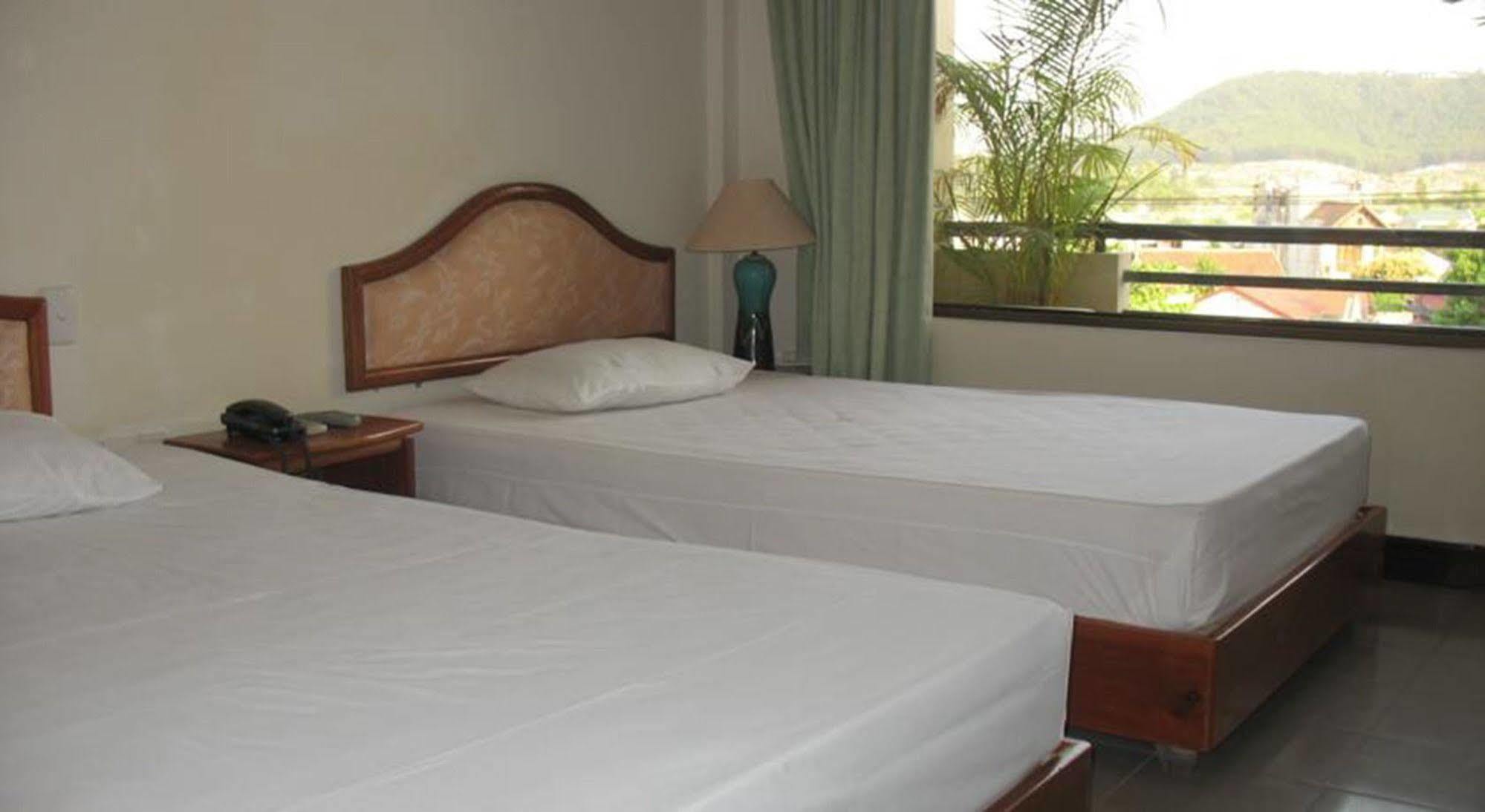 Ngu Binh Hue Hotel Eksteriør bilde